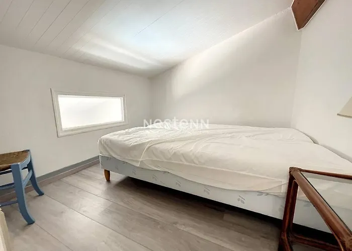 2942-appart T4, 6 Couchages, Piscine Апартаменты