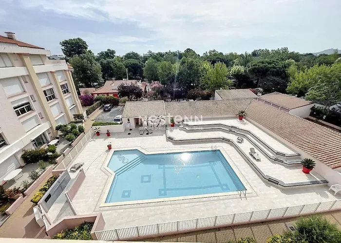 2942-appart T4, 6 Couchages, Piscine Апартаменты *